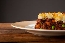 Load image into Gallery viewer, Rustic Kitchen Shepherds Pie 2.5kg